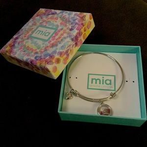 Mia Dangle Love Adjustable Bracelet